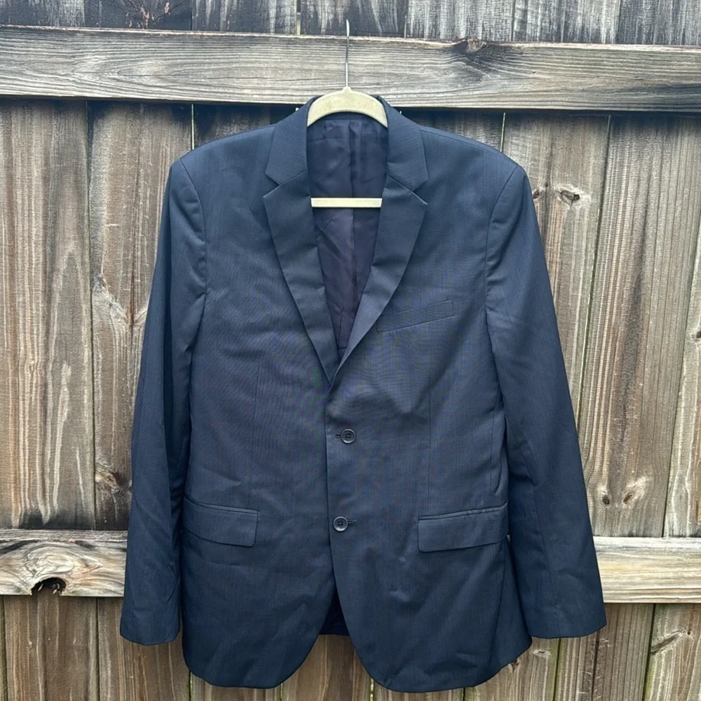 Theory navy blue blazer, size 42R
